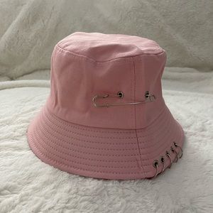 Fashionable pink bucket hat